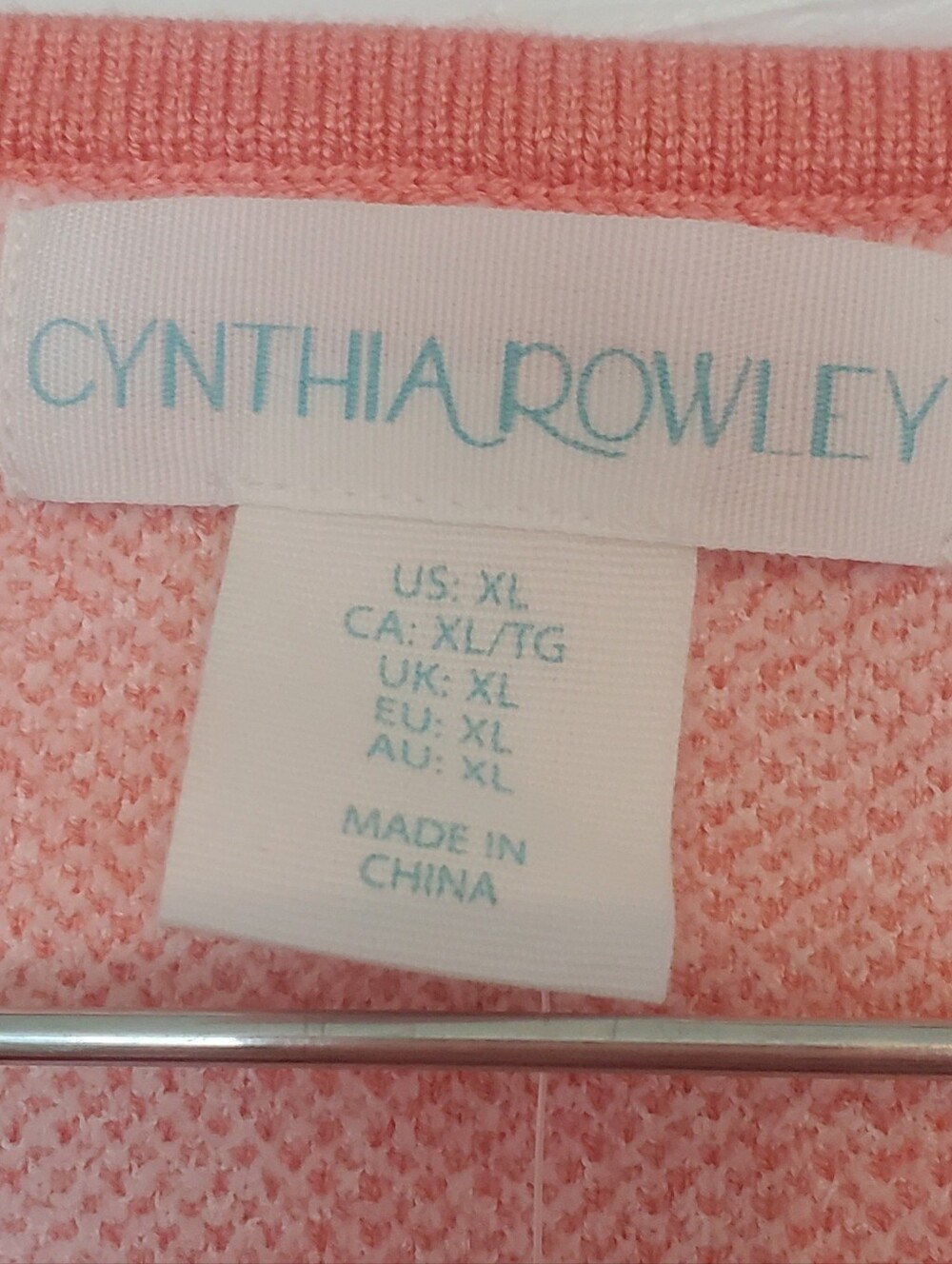 NWOT Cynthia Rowley Coral & White Floral Short Sleeve Knit Top XL - Picture 2 of 4